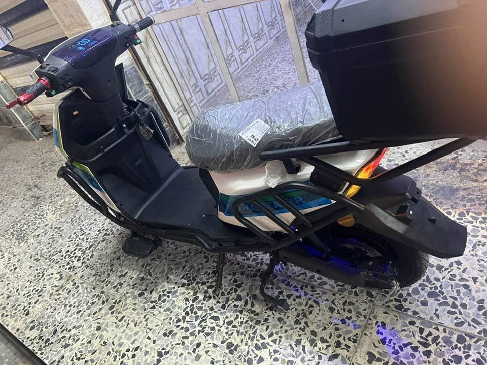 البيع موطور شحن سكنس بعده جديد مستخدم شي قليل موطور جاهز كامل على فحص موديل26 بي نظام بك دبل شاره كله شغال 6بطاريات كبار على فحص ألون مميز سعر 600بي مجال مكان الرمادي التأميم لاتصال على رقم هاتف ***********
