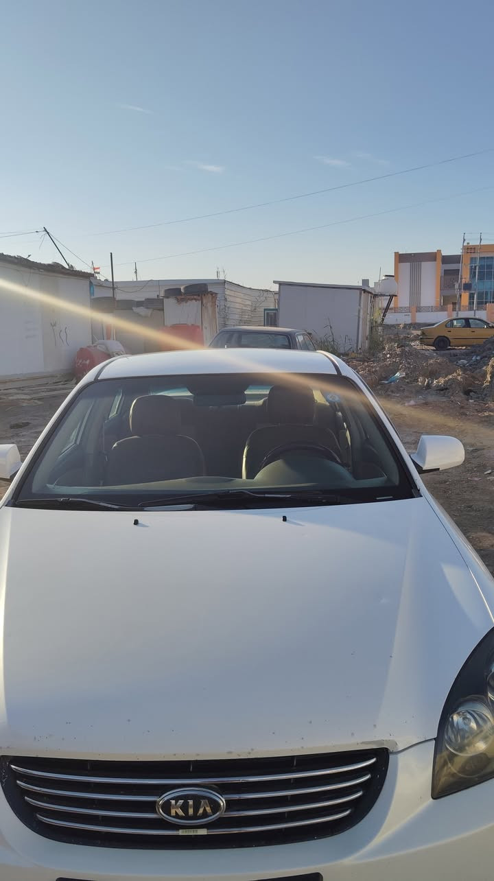 السلام عليكم اوبتمه موديل 2007جديده مكينه وگير وحداديه كفاله تدفئه تبريد كهربائيات كفاله رقم واسط انگليزي لون شذري يخبل 5ويل كب بيهه صبغات قليلات أثر شخوط خفيف جداً المكان ديوانيه السعر 108وبيهه مجال الإتصال ***********
