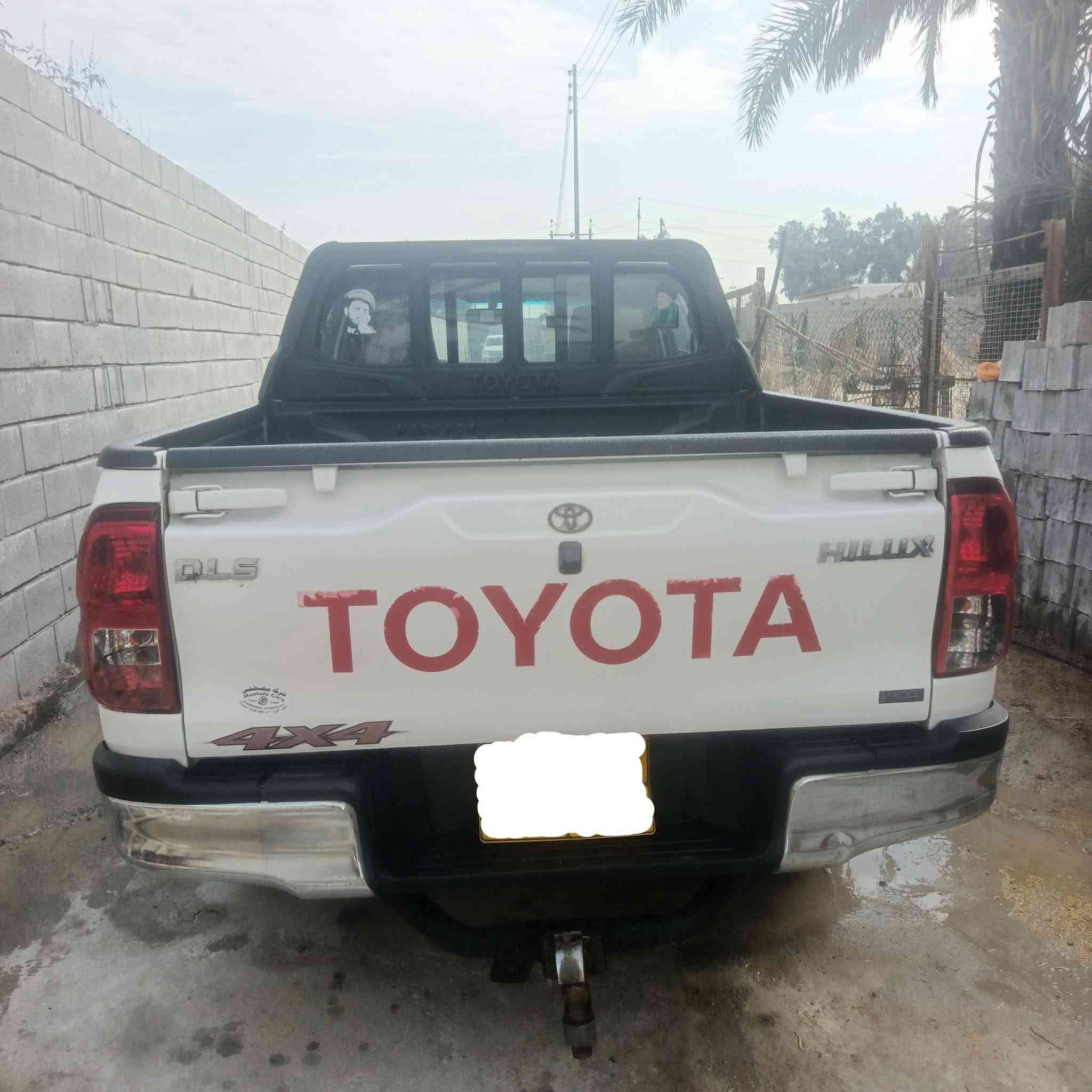 بيكم هايلوكس مديل 2019 سلوكي سيارة مكفوله كفالة عامه كير و مكينه كفايه عامه السعر 210$ وبيها مجال  
*********** غير متواجد عله الفيس بوك السنويه منتهيه
