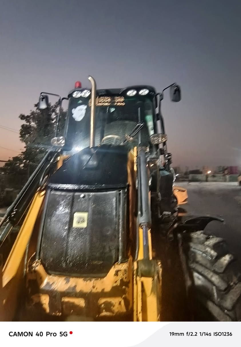 سلام عليكم JCB البيع موديل 2012 مكفوله كفاله عامه من كلشي العنوان الديوانية هاتف ***********
