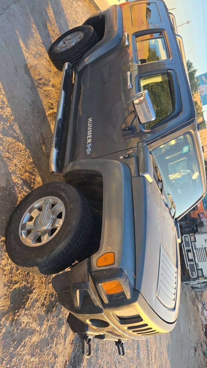 حرك 5 سلندر بلادي يوجد بي بخار قليل وبيهه صبغ قليل ااذا مراوس عادي اراوس ورقم بغداد بسامينه  وسعرههه
ولون مميز سمني 
100 وبيهه مجال 
***********
