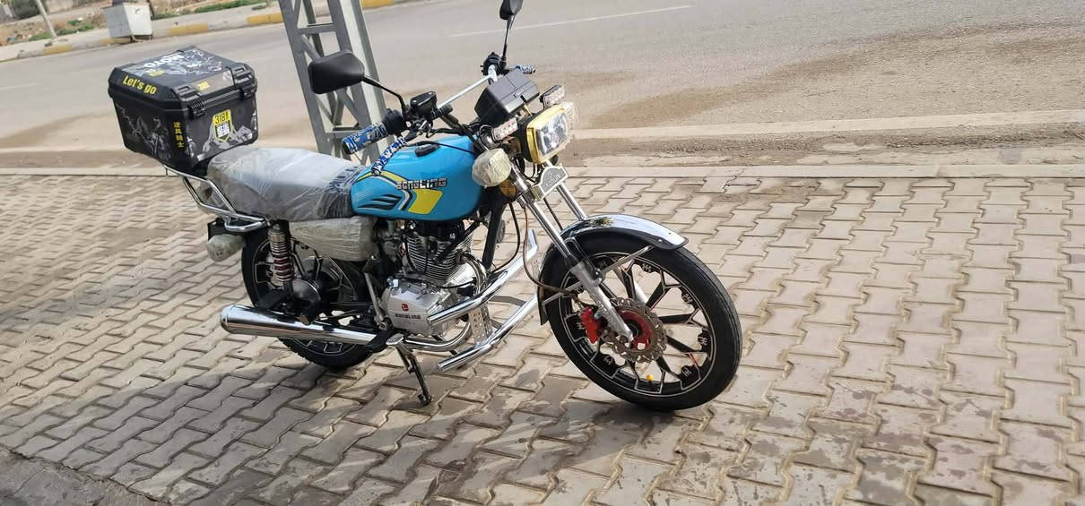 سونك سيفان
موديل 24 مكان بعقوبة بهرز 
تواصل ***********
