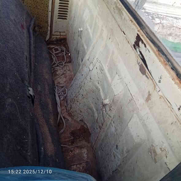 السلام عليكم سياره موديل 80 رقم صلاح الدين السعر 13ونص وبيها مجال الاستفسار على ناحيه المحلبيه ***********
