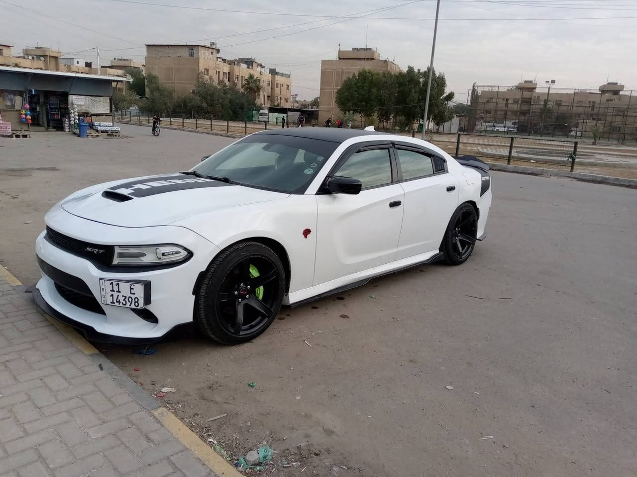 السلام عليكم جارجر 2018 رقم بغداد نص فول محرك 5700 ثانويه وهزه جديده باسمي عنوان السياره بغداد محادثه منشور بالصور ورقم الهاتف ***********
