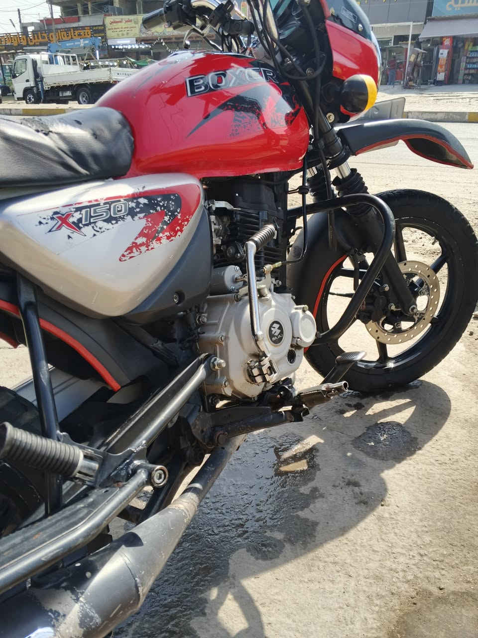 سلام عليكم بوكسر موديل 2022شهر 8 مرقمه بغداد سعر مليونين رقمي *********** بيه مجال قليل مكاني بغداد
