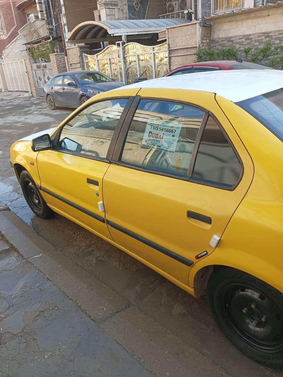 سمند للبيع عنوان بغداد البنوك سعر 27وبيه مجال للستفسار اتصل ***********
