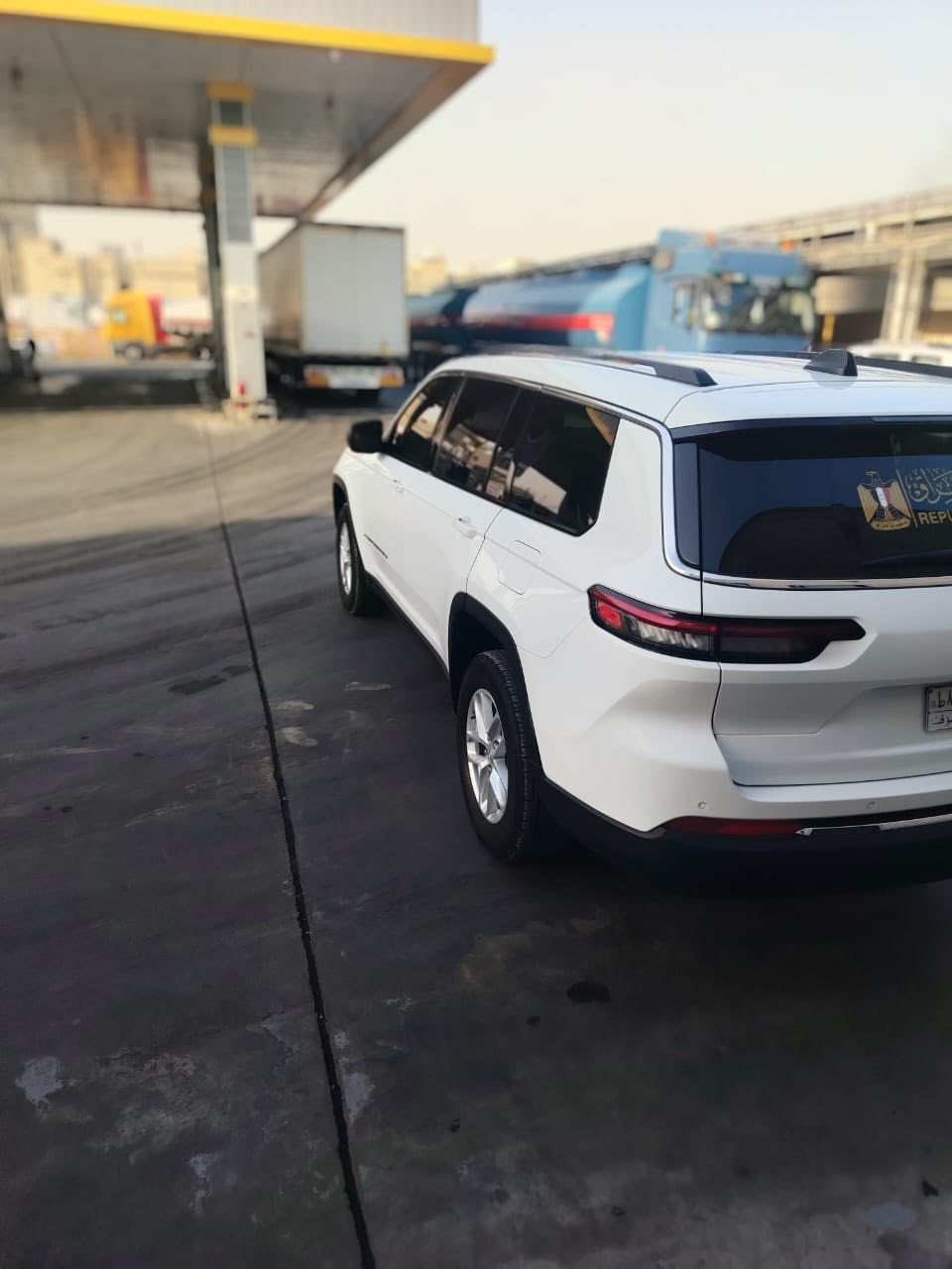 جيب لاريدو 2024 تبديل جاملغ وبنيد فقط بدون دواخل ماشية 19  #السعر265 ورقة ***********
