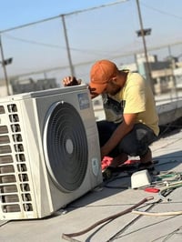 تنصيب ومنضومه شد سبالت التبريد والتكيف نصب/صيانة/ تنظيف / عمل موقعي  ن...