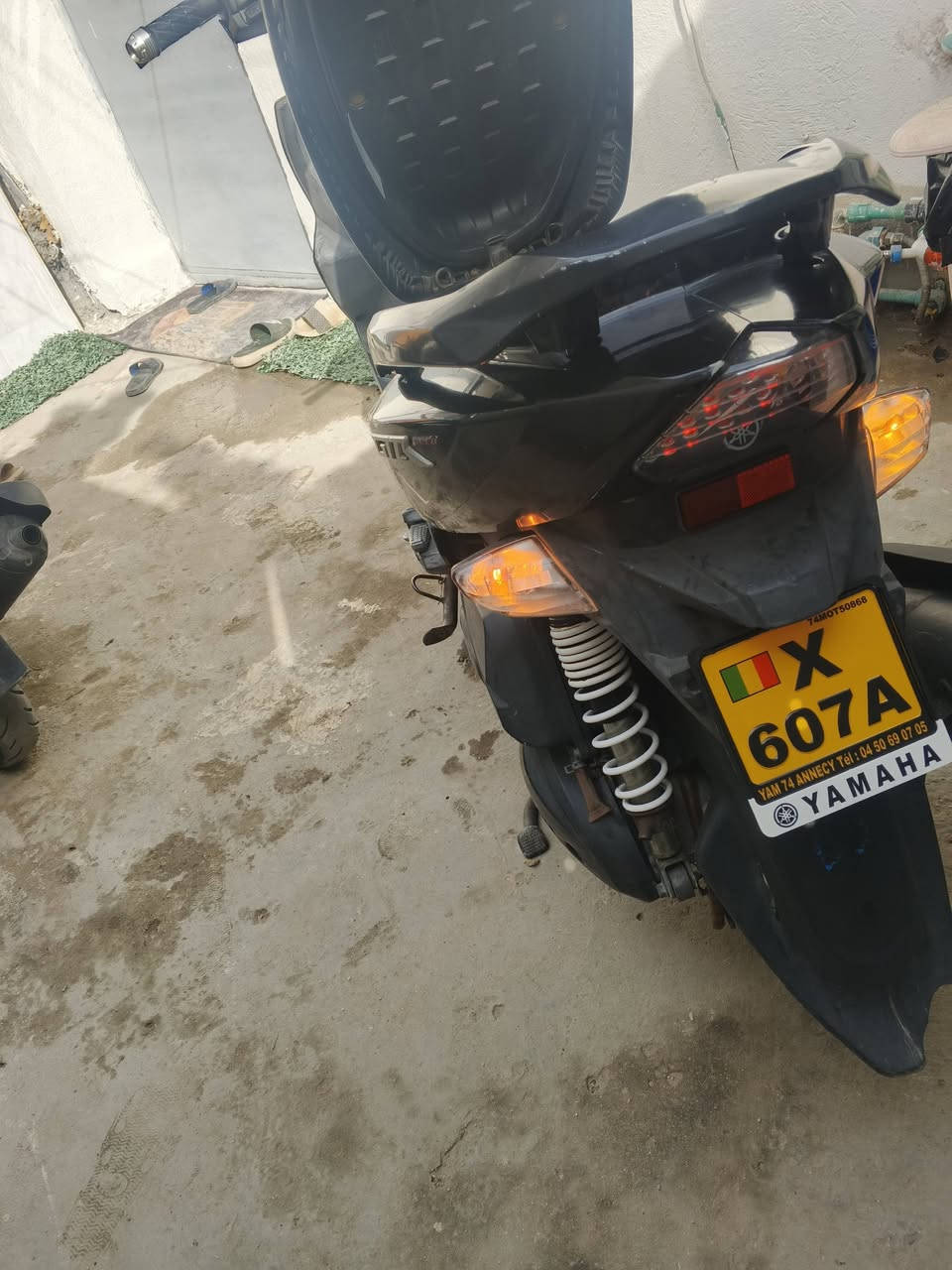 سلام عليكم درجة للبيع مال رمبه صارله شهر ويومن من نازله من رمبه مكاني دولعي شراي خاص ***********
