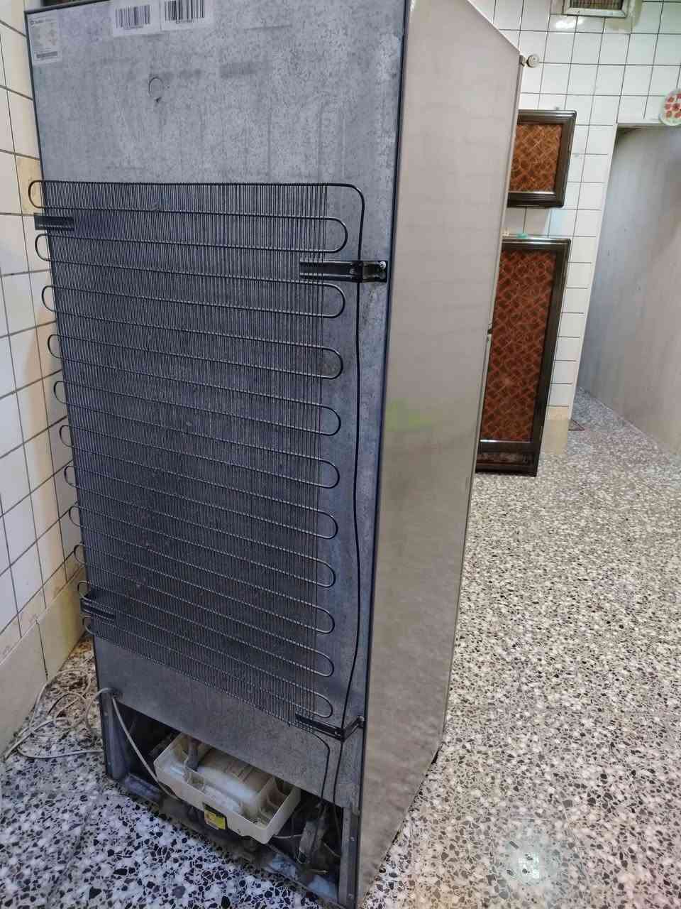 سلام عليكم
ثلاجه مستعمل 
نوع دلانس
سعر 250 
بغداد حي الاعلام 
***********واتساب
