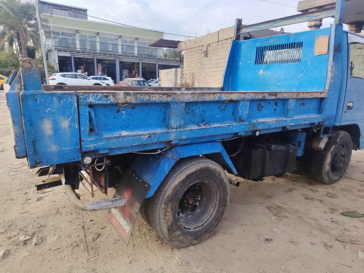 البيع ازوزه موديل 2002 قلاب بلادي رقم قاسيه اصفر مكفوله مكان بابل جبله *********** $***********
