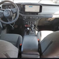 رنگلر هايبرد • ٢٠٢٤ • بدون ايرباك