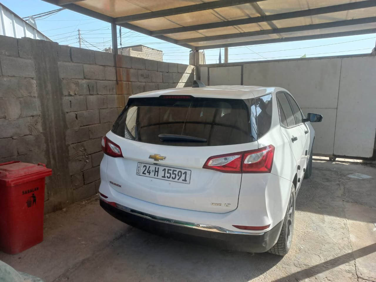 السلام عليكم 
شفرلية كوينكس 2020
وارد امريكي محرك 1500 تيربو 
حادثها جاملق صفحه السايق والبنيد متئثر قليل 
السعر 140$ بيها مجال
العنوان بصرة ابي الخصيب 
تواصل *********** Singapore
