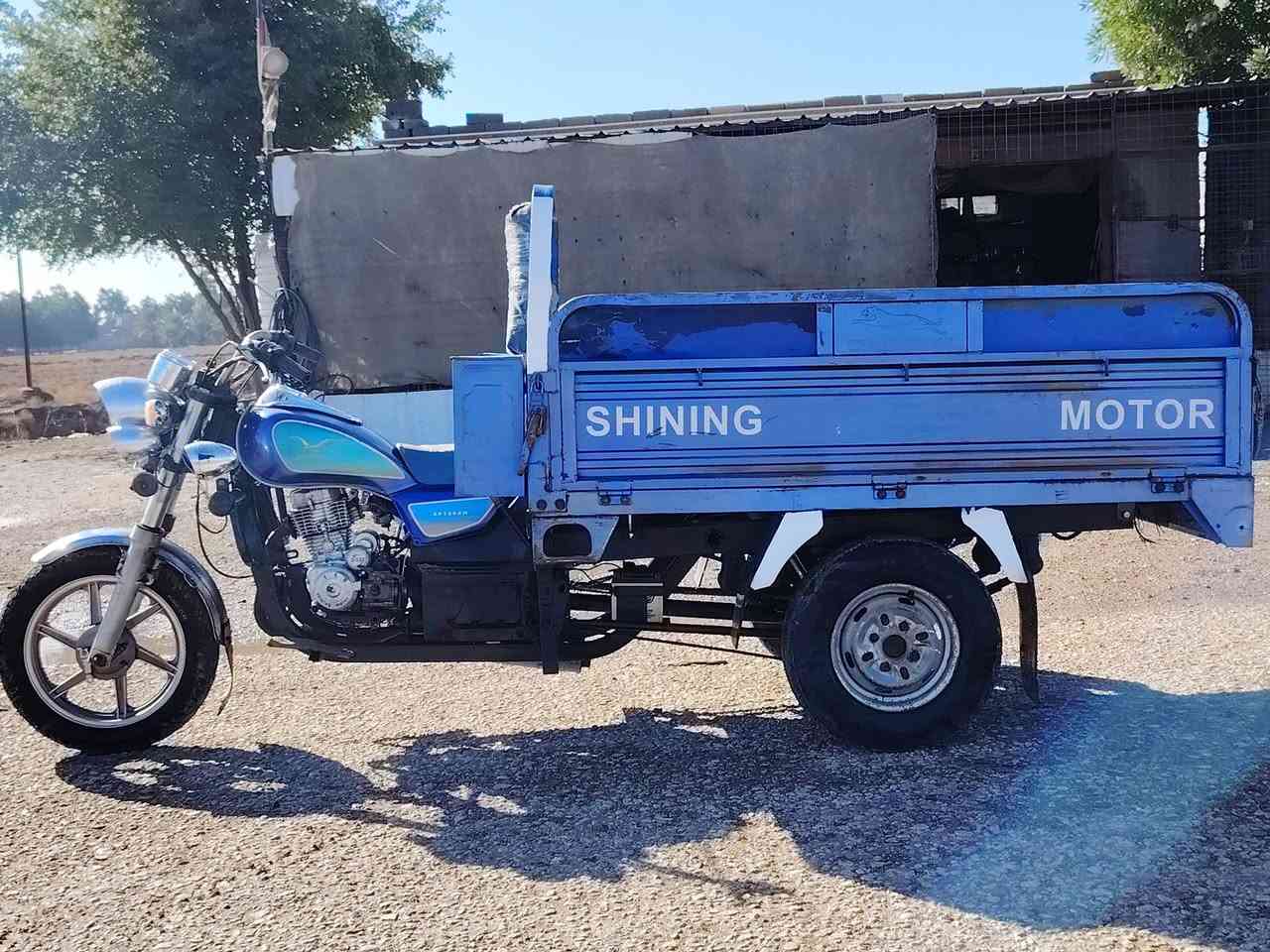 السلام عليكم للبيع 2017ومحرك 2021اوراق اصولي 
محرك مكفول
كهربائيات فول 
تخم تاير جديد
شلعه فول 
ستوته ماناقصه شي كبل للشقل 
سعر 1250وبيها مجال 
مكاني بابل الحمزه الغربي الخميسيه 
اتصل وتدلل***********
بيع مستعجل
