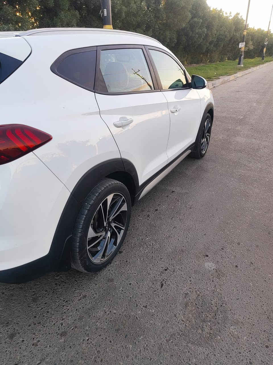 السلام عليكم توسان موديل 2020 وارد امريكي سونارها مرفق مع الصور رقم بغداد مكان سياره كربلاء للتواصل والاستفسار انتصل ع رقم ‏‪0780 565 6478‬‏ غير متواجد ع الفيس مكلف بنشر
