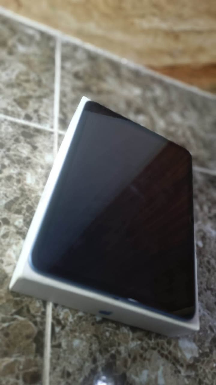 السلام عليكم ايباد ابل 10 ذاكرة 64 نضيف اي عيب اي شخط مابي انطي بل الشرط مكاني كركوك وتوصيل موجود ورقمي *********** .
السعر 350 الف وبي مجال قليل. كركوك, العراق
