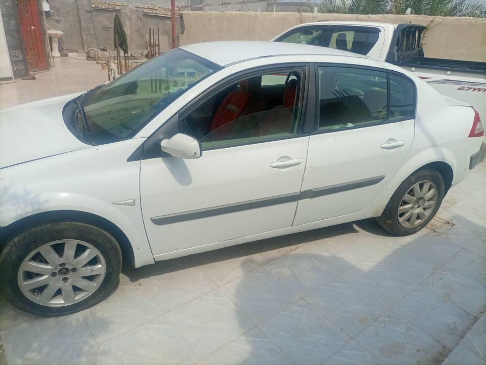 سيارة رينو فرنسي ميكان  موديل 2008 رقم شمالي كير ومحرك ضمان مكان السيارة بصره.الهارثه..السياره بلاديه بدون أي حادث البصرة, العراق


**إذا كنت صاحب هذا الإعلان وتريد حذفه لأي سبب، رجاءا أرسل رسالة إلى الدعم الفني**