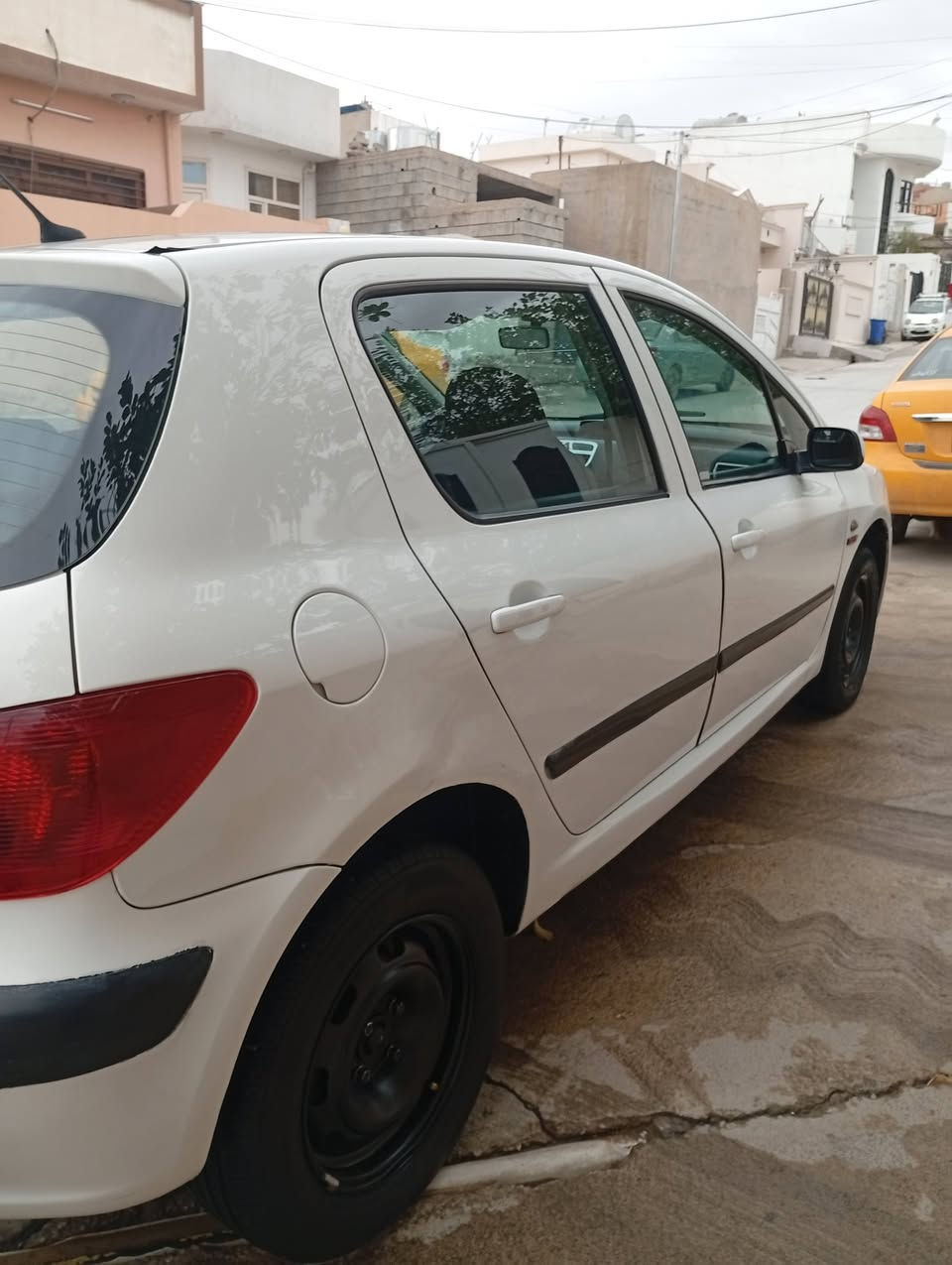 بيجو 307 موديل 2005 رقم بغداد مشروع وطني صاحب
سنوييه بكركوك سنويه جديد لحد 2031رقم جديد
گیر محرك بشرط تايرات جديد تاخم صدر كل جديد
باب سكن وره سكن هيلال صبغ 
مكاني بكركوك 
سعر 53
***********
