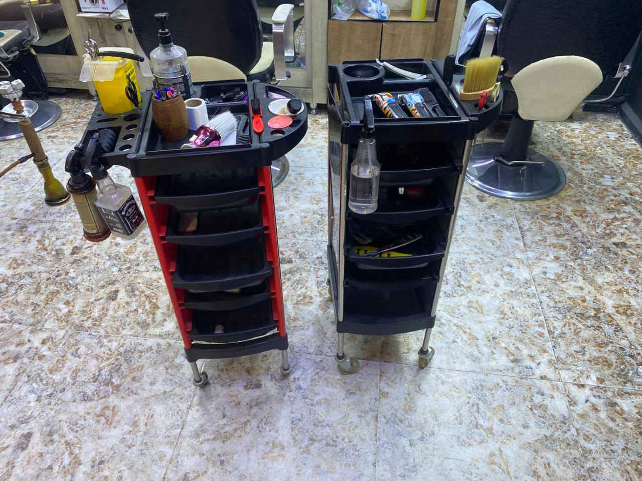 عندي  مريات اومسطبه مال كعده هذن الجكامج  للبيع نضيفات
كلش***********
***********
