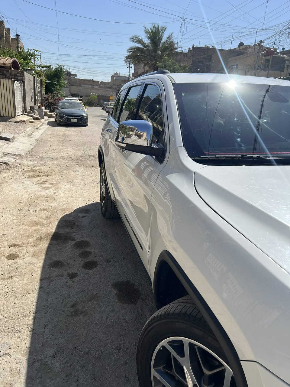 سلام عليكم

جيب لاريدو V6, 3600 , 4X4
موديل 2019
فول مواصفات 1/1
المواصفات :- .
كشنات كهرباء
كشنات الامامية كهربائية + تدفئة تبريد
شاشة 8 انج
داخل جلد
مري حراري
اشارة بالمري
حساسات امامية خلفية
نشغيل عن بعد، اطفاء عن بعد صندوق كهرباء
تخم تاير جديد
3 وضعيات للقيادة :-
Sport نضام
ECO نضام
Normal نضام
المصابيح الامامية متفاعلة مع LED نهاري 

المصابيح الامامية

نضام خاص للطرق الوعرة

نضام صعود الجبال

تدفئة ستيرن

وضع الفرامل الخلفية الالكترونية ( توقف ذاتي عند الرجوع )

مكاني بغداد الشعب
‏سعر 193
***********
