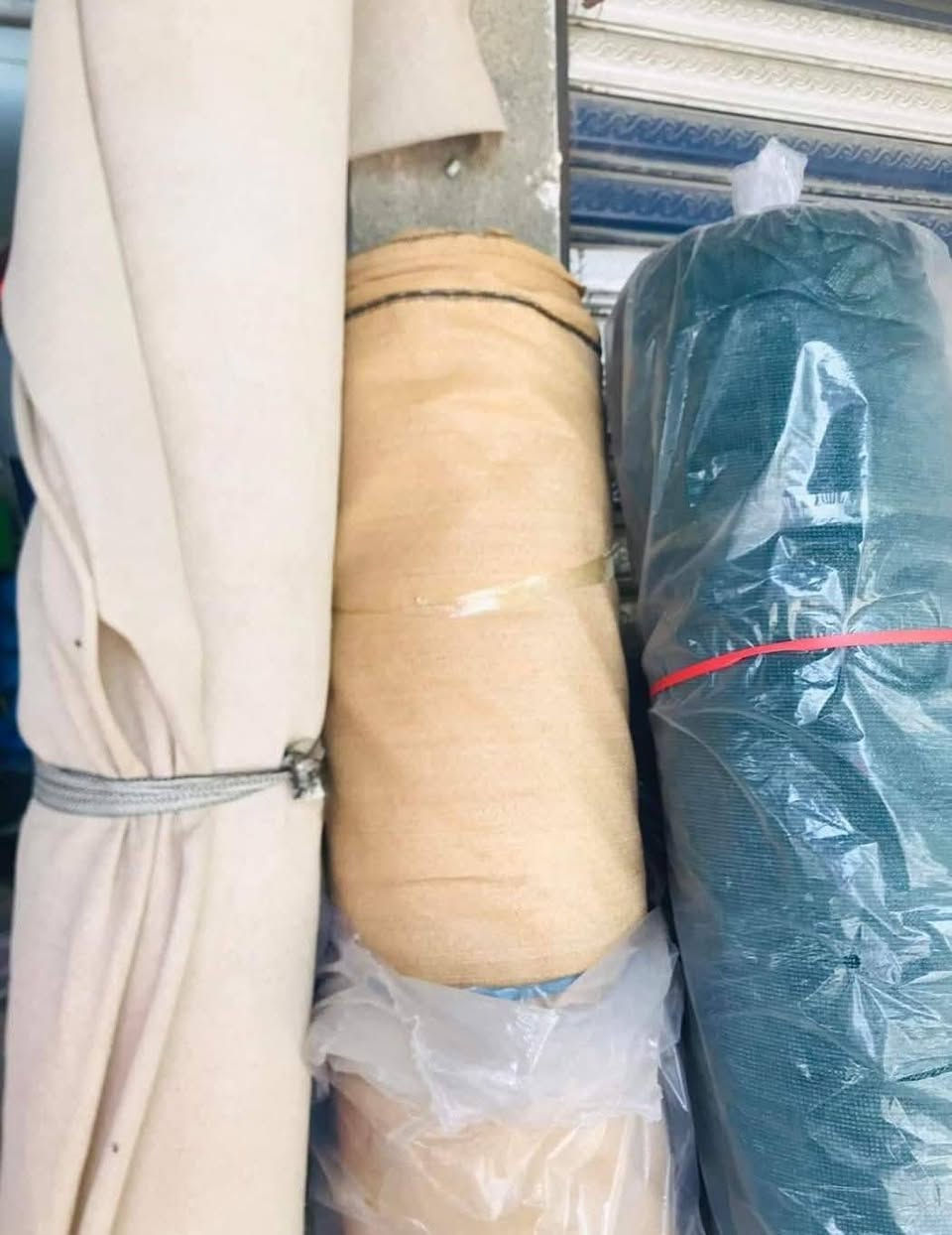 اجاك الصيف 
وتريد تحافظ عله سيارتك وحديقة بيتك 
من درجات الحراره العاليه لتحتار وفرنالك الحل 
جادر ضل 🇹🇷 تركي اصلي عازل لحراره الشمس بنسبة 95%
سعر المتر المربع 1250 دينار 😍
مع جادر سيارات قماش درجه اولئ ومع مسابح قياسات مختلفه مشمع ياباني واسعاره مناسب 
اطلب من موبايلك  ويوصلك الطلب الباب بيتك 
سعر التوصيل 5000دينار موصل وغير محافظة 6000
للطلب والاستفسار ***********
                               ***********

                                ***********
