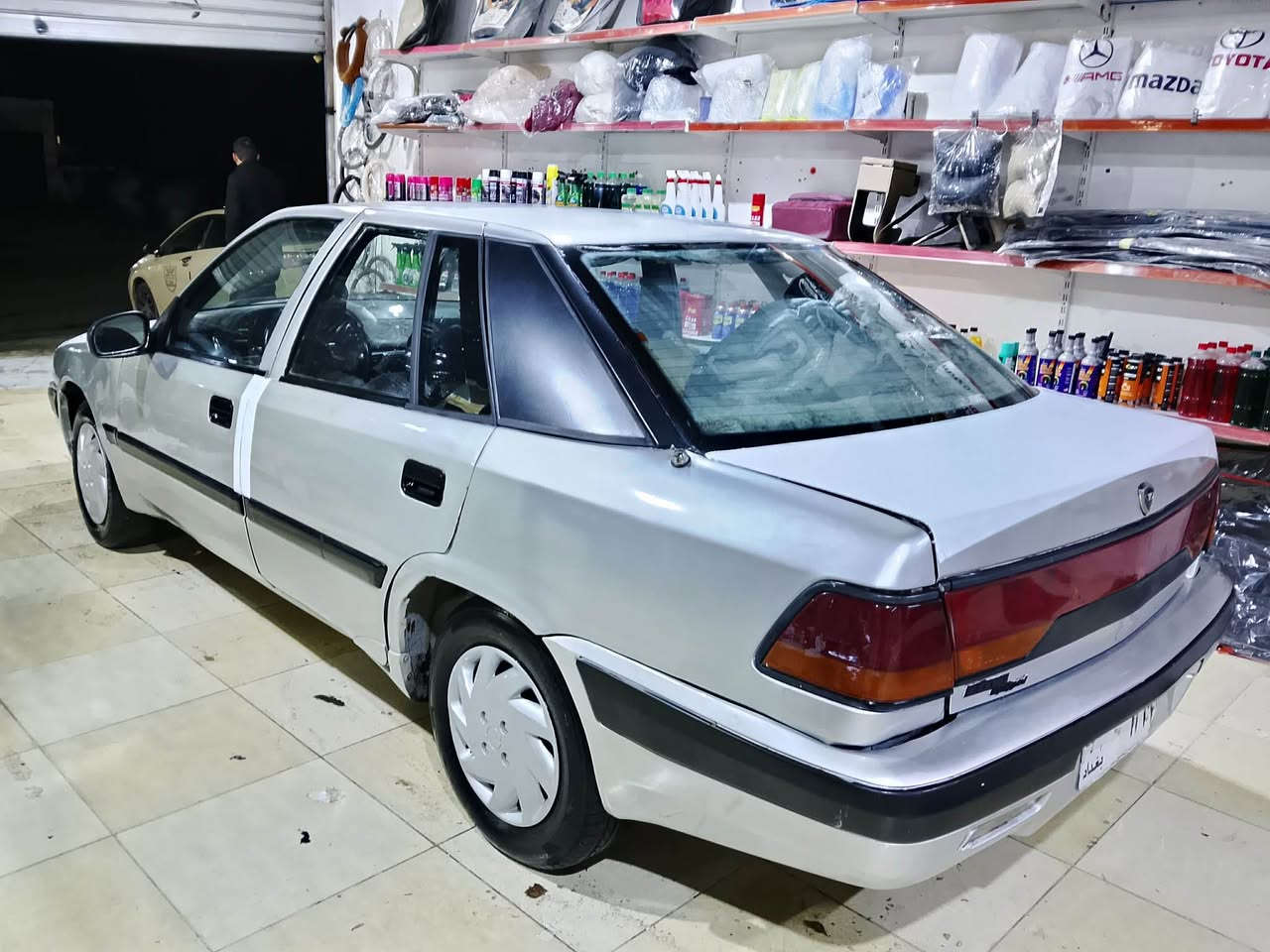 دايؤ ١٩٩٤ 
ئارم پلاستيك سليماني 
ئارم و ئةولياتي بة شةرت 
جوار تاية ويلي نوي 
گير و مةكينة بة شةرت 
كارةباي بة شةرت 
مةكينة ٢٠ ئةوروپي بي ئيفرؤ مةرغووب 
جام كارةباي 
گةرمي ئيش دةكا 
لايت و فلجة و كارةباي هةمووي بة شةرت 
ايدراو براوةشي بة شةرت 
نمونة جوانة 
مالي دؤستة 
شوين كؤية 
نرخي ١٤ و مةجال 
***********
*********** كويسينجاك, أربيل
