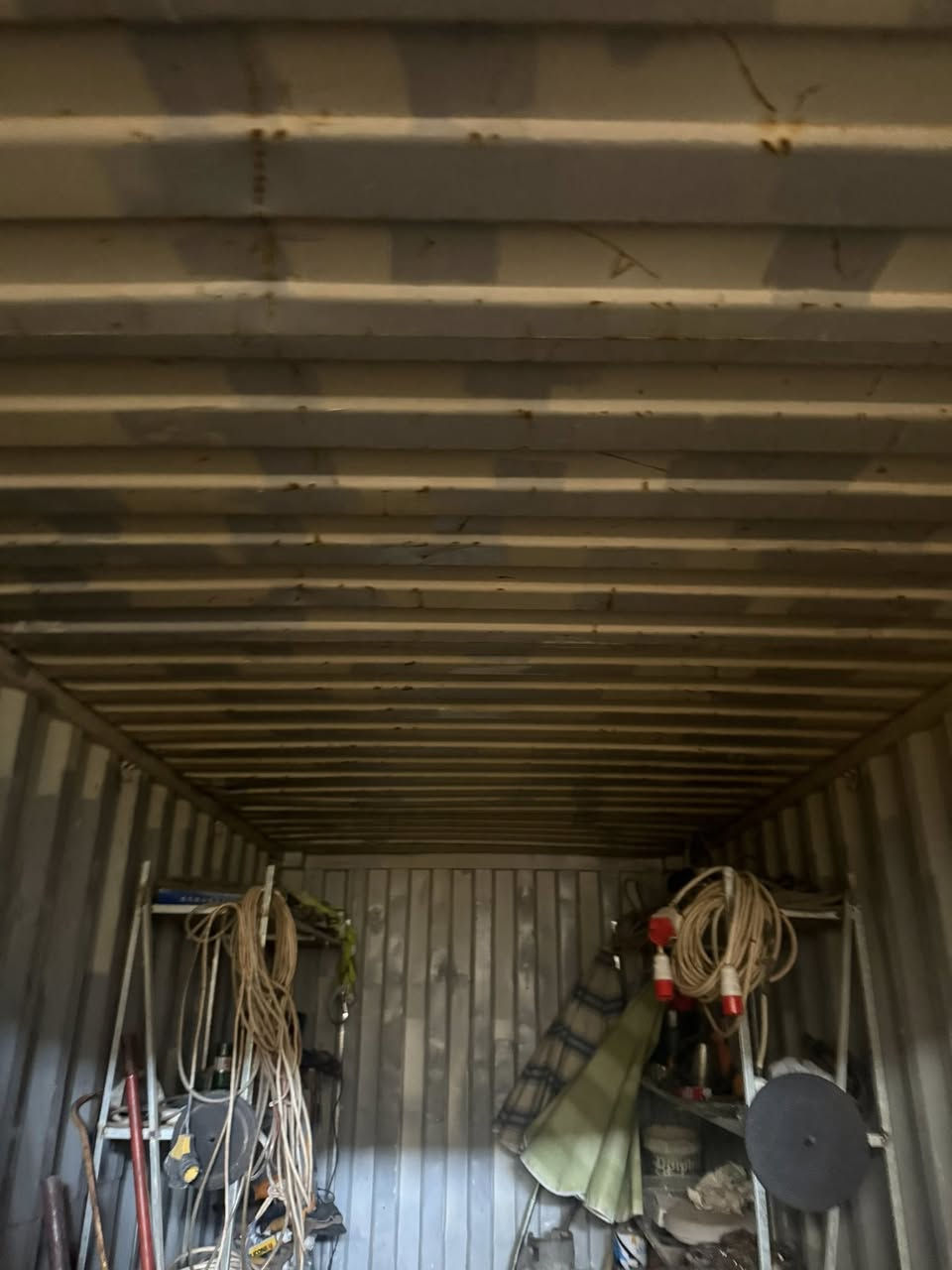 ماشاءالله حاويه طول 6متر  لون ازرق
العنوان :نجف حي الحرفين
رقم هاتف:***********
