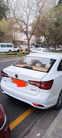 mg 5 للبيع    موديل 23  ماشيه(  36) رقمها انكليزي المحرك 1600 داخلها ك...