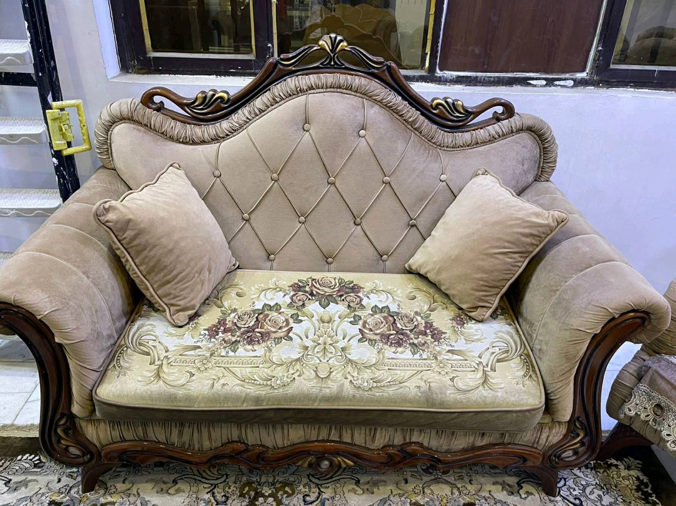 تخم ملكي ١٠ مقاعد اخو جديد ٤٥٠ بي مجال مكان دوره 