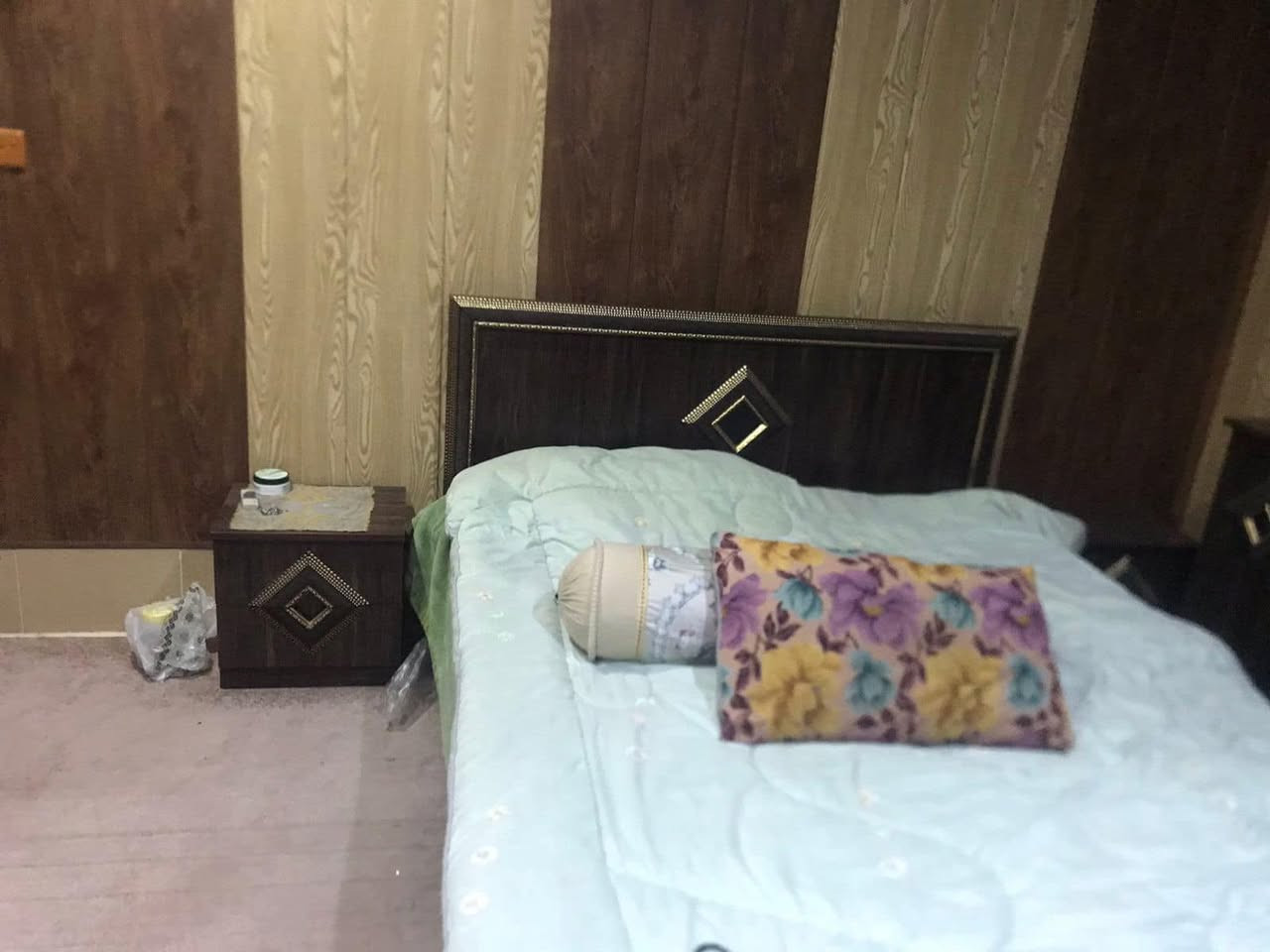 معرض سنان العاني) لبيع  اثاث منزلي  مستخدم وجديد
وتبديل 
(***********يوجد توصيل 
)(***********)/اومرسلتنا على الواتساب العنوان سليمانيه /كاني كورده قرب من ماركيت  شوگ
