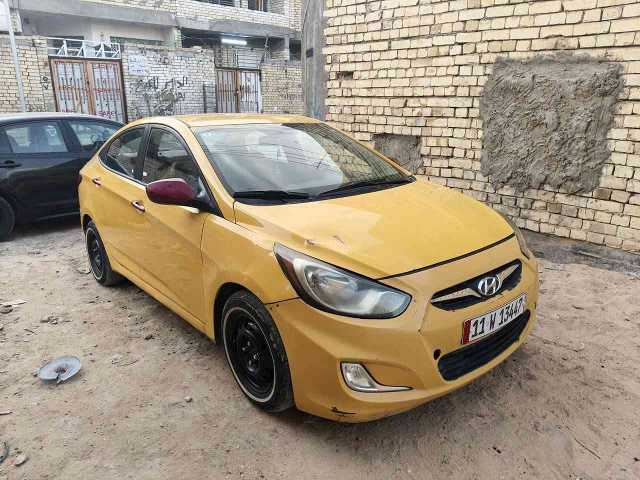 اكسنت موديل 2012
حادثها جاملغ صدر فقط كلها ليبل واحد 
سياره جاهزه كبل بوجهك الشغل 
دوانز ماكو ع بانزين العادي 
السعر 75 وبيها مجال حك الجيه فقط
الرقم  
***********
***********
