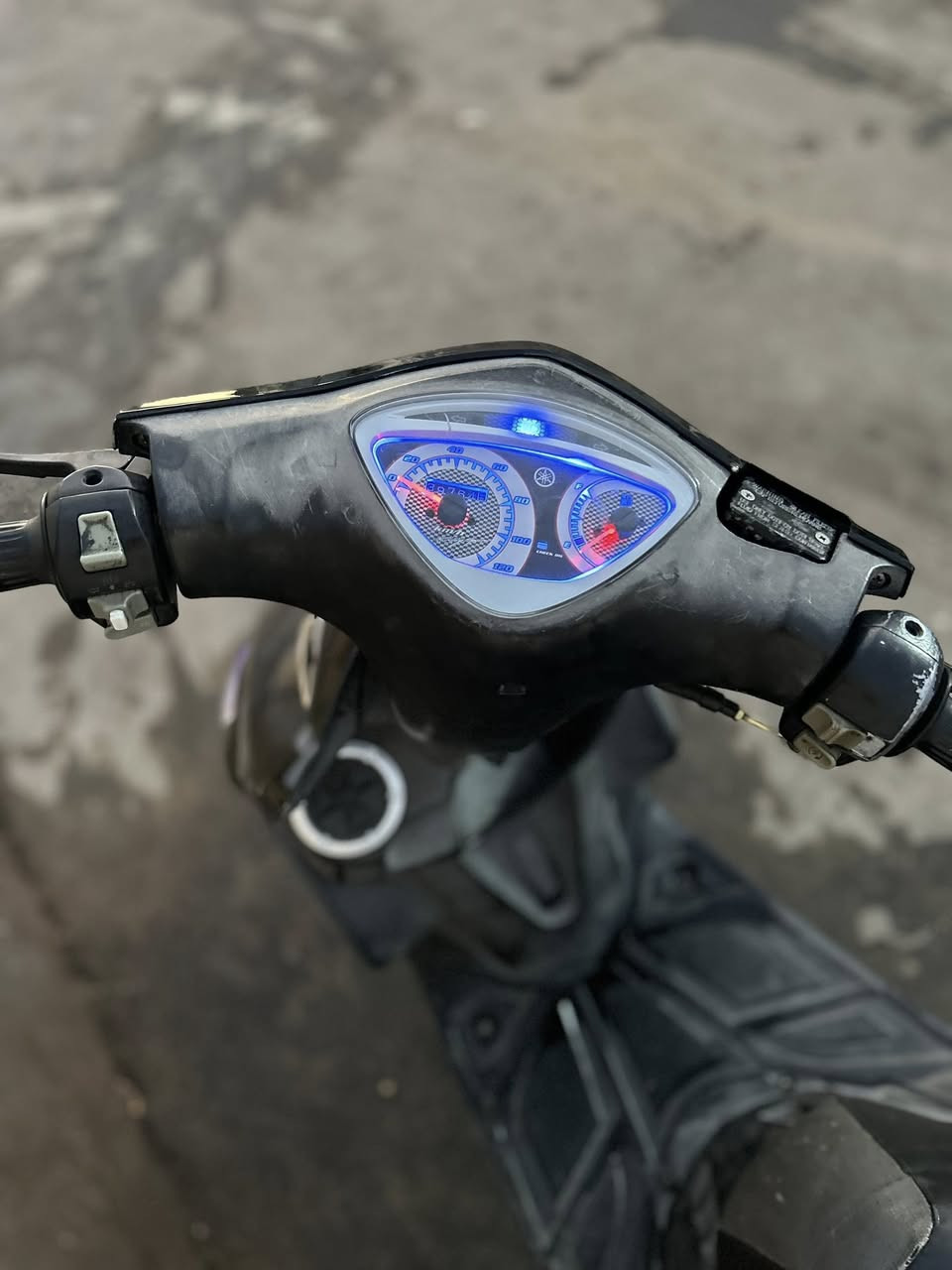 للبيع سعرها 500
ماكس مضلع الدراجه مكينه خرسه شلعه ومعدل
نضافه الصور كدامكم كل نقص مابيه نكره سلف هندر
اشاير كهربائيات كله شغال مابيه نقص مكاني كربلاء حي العامل. رقم /***********
