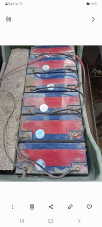 تخم باتريات 6 ستوته شحن للبيع  شرط على الفحص شغالات 07759881002