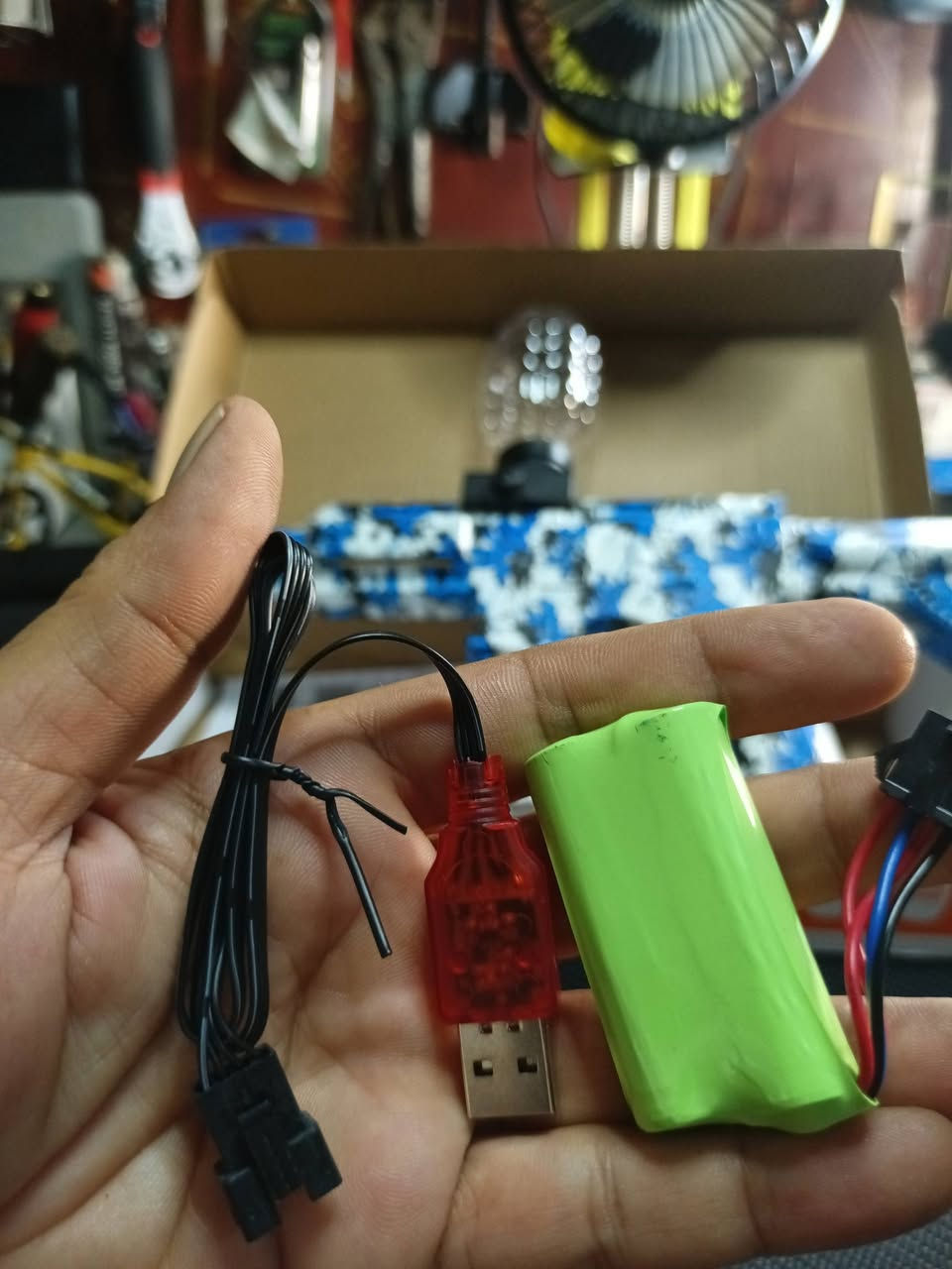 لعبة اطفال شحن مال بالة اصلي بكافة ملحقاتها متوفر تقريبا 20 قطعة بثلاث اشكال الي تفيدة يدخل خاص متوفر توصيل داخل بغداد فقط


**إذا كنت صاحب هذا الإعلان وتريد حذفه لأي سبب، رجاءا أرسل رسالة إلى الدعم الفني**