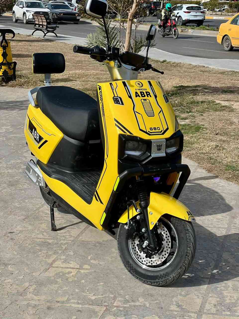 السلام عليكم
دراجه شحن ABR ال 680 
الغنيه عن المواصفات
تجي دبل سويج 
دبل بصمه 
دبل كارت 
وتحتوي على 6 بطاريات 
والدراجههه وكاللله
يعني ماشيه 800K بس
ووصلها موجود 
صارلي أقل الشهرين من جايبها
وسعرها 750 وبي مجال بسيط 
هذا مو سعرها بس مستعجل والله 
الموقع بغداد الشعب
دز تم بلتعاليق اني اطبلك


**إذا كنت صاحب هذا الإعلان وتريد حذفه لأي سبب، رجاءا أرسل رسالة إلى الدعم الفني**