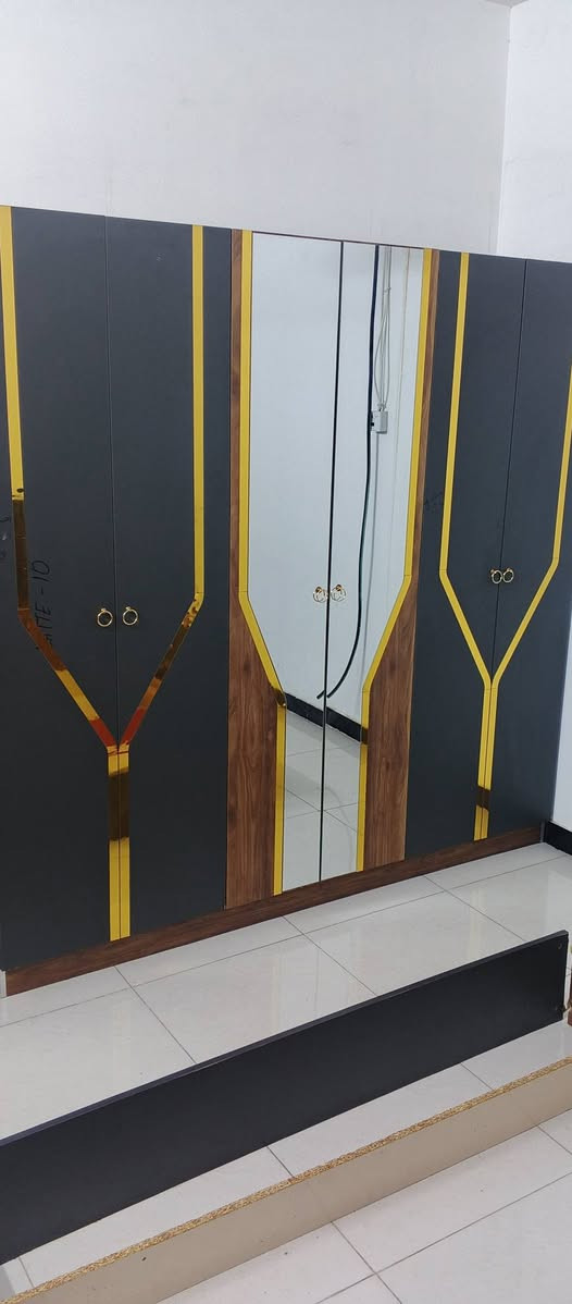 سلام عليكم
غرفه تركيه كامله 
ميز تواليت 
كنتور 3قطع
سعر 900وبيه مجال 
مكان بغداد


**إذا كنت صاحب هذا الإعلان وتريد حذفه لأي سبب، رجاءا أرسل رسالة إلى الدعم الفني**