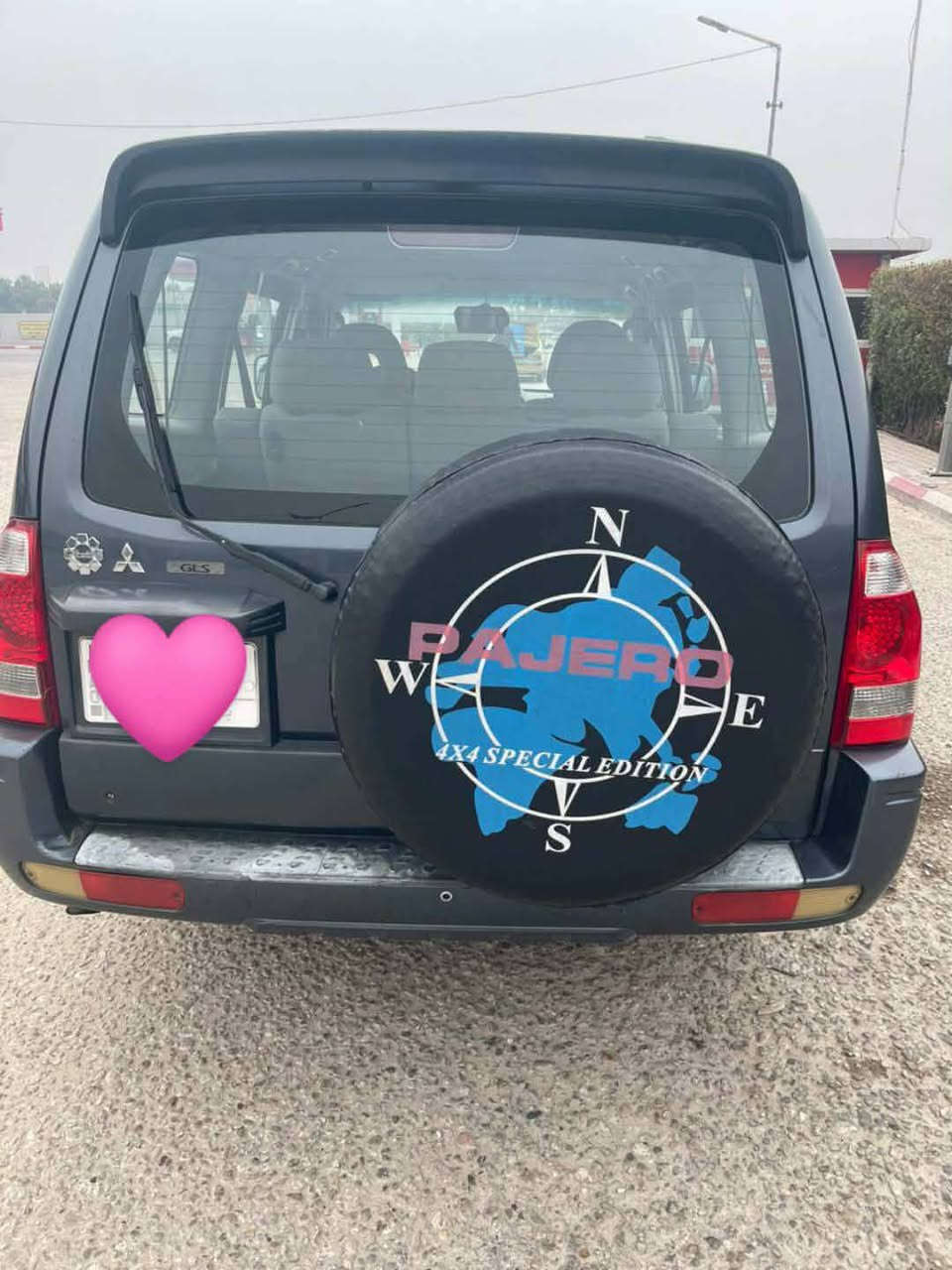 سلام عليكم باجيرو للبيع٢٠٠٦ رقم بغداد محرك ٣٨٠٠ الكير ٥ نمر نشطه تراي جكساره سنويه مجدده لل٢٨  محرك مبدل طابوكه حاويه مكينه جديده ستندر دك جرس بسرعة ١٢٠  تخم تاير جديد حداديه اماميه وخلفيه وتخم دبلات جدد  تبريد ٣ قطع ثلج ويه السويج باتري ودينمو شادهن جدد سياره مكفوله من الصبغ ماعده بلاستك الدعاميه الاماميه مصبوغ وبيه شخوط خباثه ناعمات ممبينات اله توصل يم السياره يله شوفهن بيه كامره خلفيه وشاشه بمكان الامرايه الوسطيه سياره بسمي تحويل ثاني يوم ترايك للبصره  المكان النجف ت*********** بيه مكانين بارد على كد شبر  غرفته دوشمته البلاديه جدآ نظيفه السعر ١٠٥ وبيه مجال قليل
