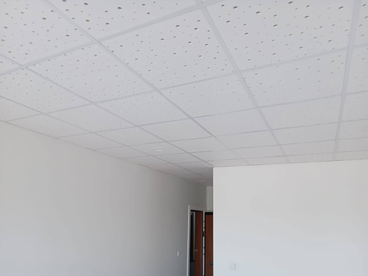 السلم عليكم حبايب اعيد النشر بسبب الوعود الكاذبه
عندي شقه للبيع او الأجار مساحتها 80 العنوان  مجمع الزهور مقابيل السريع محمد القاسم
يوجد بيها 2غرف نوم +ستقبال+مطبخ+صحيات
الاستفسار علئ هاذ الرقم متواجد بيه واتساب
*********** متواجد رصيد و واتساب فقط
***********
