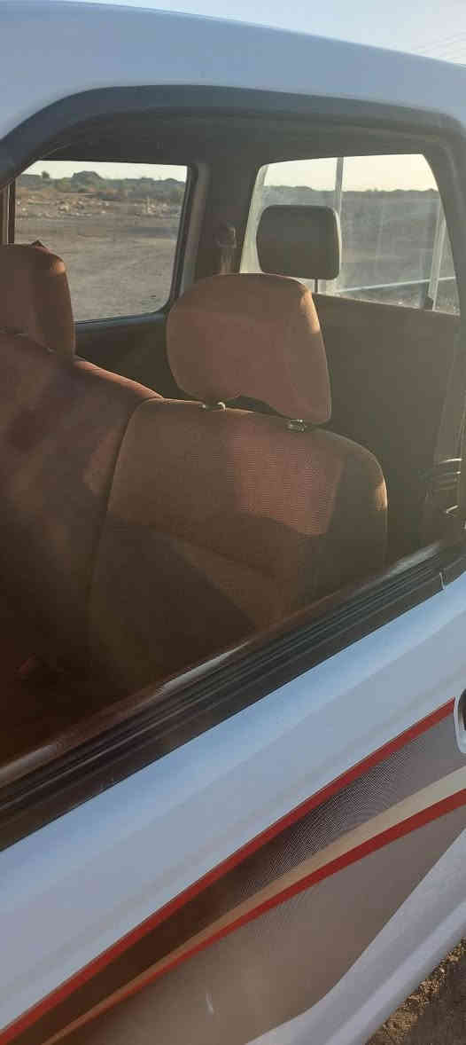 نيسان مكفوله ١٤  سنويه نافذه 2025 /12/15// الشراي يتصل ***********  المكان العماره
