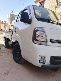 موديل ٢٤ • ماشيه ٦٠ ألف • كفاله عامه