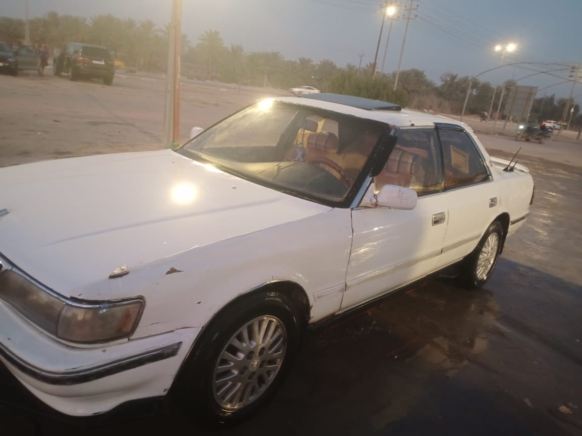 السلام عليكم اخوان شيزر للبيع رقم ديالى السياره  نضيفه 
مكينه وكير بل جيس بعدهن سياره كير اوتوماتيك 👍 
عنوان بابل . 
السعر ٣٠ وبيهها مجال قليل . 
رقم الهاتف / ***********
