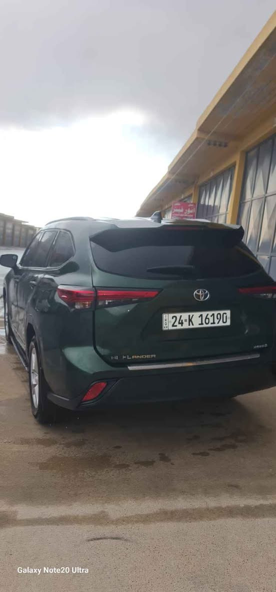 هايلندر ٢٠٢٣ لون زيتوني بيها كتاب تظليل الظرر مالها من ورا فقط سعر ٢٢٥ بيها مجال للتواصل ***********،،، دهوك, العراق
