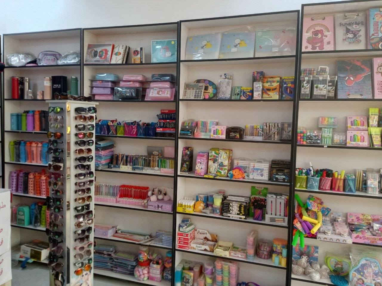 مكتبة جاهزه للبيع مقابل جامعة اهل البيت 
للاستفسار 
***********
