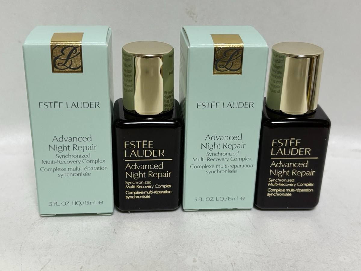 هذا سيروم Estée Lauder يستخدم تقنية Chronolux Power Signal لمكافحة علامات الشيخوخة المرئية.
يهدئ مظهر التهيج ويعزز صفاء البشرة.
يوفر ترطيبًا لمدة 24 ساعة ويحسن ملمس البشرة.
يحمي البشرة من الضغوطات البيئية.
#المنشأ_امريكا🇺🇸
#السعر10


**إذا كنت صاحب هذا الإعلان وتريد حذفه لأي سبب، رجاءا أرسل رسالة إلى الدعم الفني**