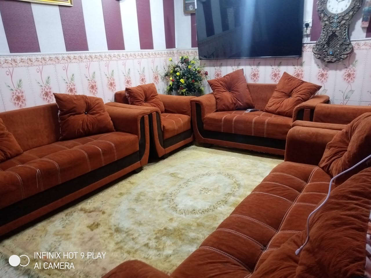 تخم قنفات 5قطع تركي نضيف جداا بدون اضرارالسعر275اوبي مجال مكاني الحيانيه ***********
