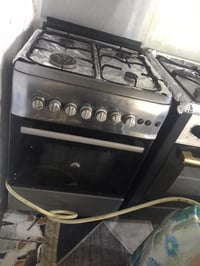 طباخ ٤ عيون • شغال • قابل للتفاوض