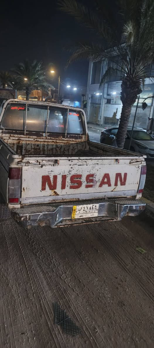 سلام عليكم بيكم نيسان مديل 1992مكينه كير ونجي اكسن جديد استوني شاده سلف دينمو جدد وحدايه جديده  تخم تاير كهربائيات شغاله السعر 22 وبيه مجال للطيبين العنوان النجف الاشرف ***********
