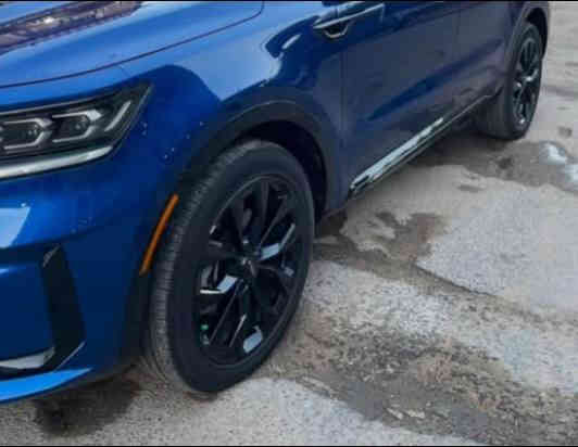 السلام عليكم ورحمة الله وبركاته 
اللهم صل على محمد وال محمد 
وينهم أهل الجني 
سورنتو امريكي 
٢٣موديل
أعلى فئهsxpREsTIGE
أزرق اجويتي مميز 
الحادث شبرين بكصت البنيد + خشم 
الچاملغ مساحة شبر حار وبي نفسه بارد
صبغ ربع البنيد+ خشم الچاملغ 
بدون ايرباك 
محرك //2500//  4  سلندر تيربو 
بنوراما +فتحه / كشنات كهرباء + تتدفئه تبريد/ كشنات vIp منفصل /حساسات/ رادارات أمامي خلفي جانبي/ توقف ذاتي / تحديد مسار/ سياقه ذاتيه / مري شفط// جنطه كهرباء/ بصمات دخول ذكي للبواب/ عداد أليكتروني/ أربع وضعيات قياده
١- ويكون
٢-سبورت
٣-سمارت
٤-نورمل
تحكمات بلستيرن/ تبريد قطعتين/ سايد بريك بصمه/ أبل كاربلي/ شاحن واير ليس/ لايت زنون ٣ عدسات LED/ويل كب حجم 20 /جام أوتو/ بك لايت 23 كامره
مرقم وجاهزه مرقم وجاهزه
٢٦٥ وبيه مجال
بغداد الامين الثانيه
رقم ***********
