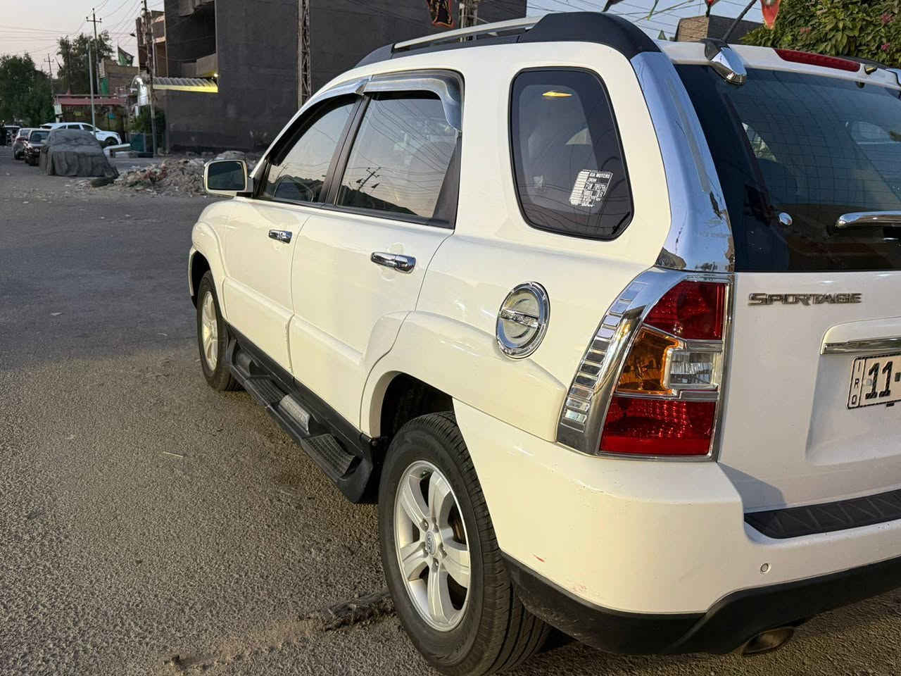 السلام عليكم سبورتج ٢٠١٠ ماشيه ١٣٥ مكاني بغداد السعر ١٣٢ صدر جديد نوزل جديد دبلات جديده صالنصه جديده  موبايل *********** سونر موجود فقط بارد
