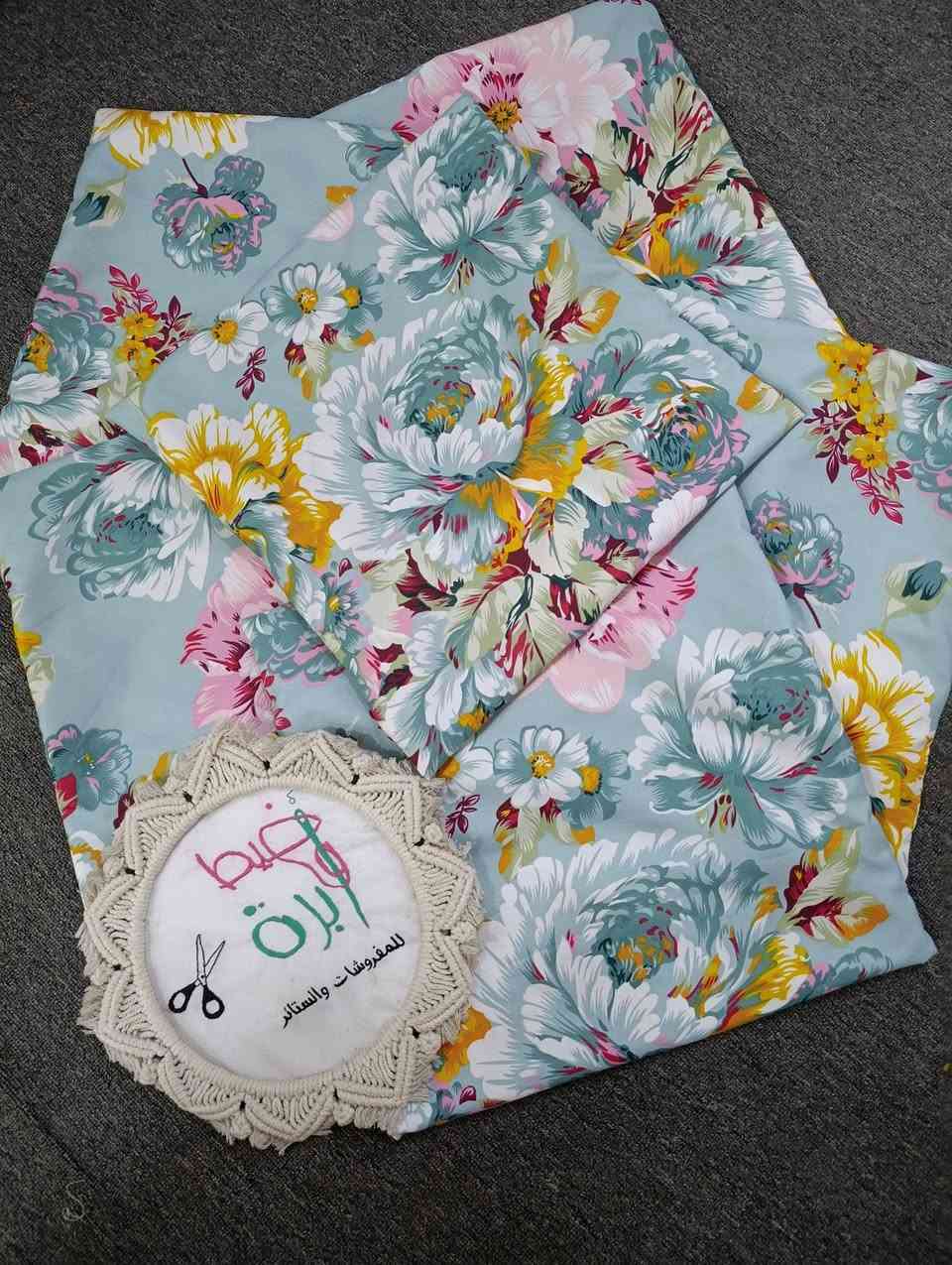 منشور الربيع 😚 
كوشات تخم او ديكور 
متوفر كوشات ديباج اماراتي الاصلي ومتوفر وجوه حسب طلبكم 😘


**إذا كنت صاحب هذا الإعلان وتريد حذفه لأي سبب، رجاءا أرسل رسالة إلى الدعم الفني**